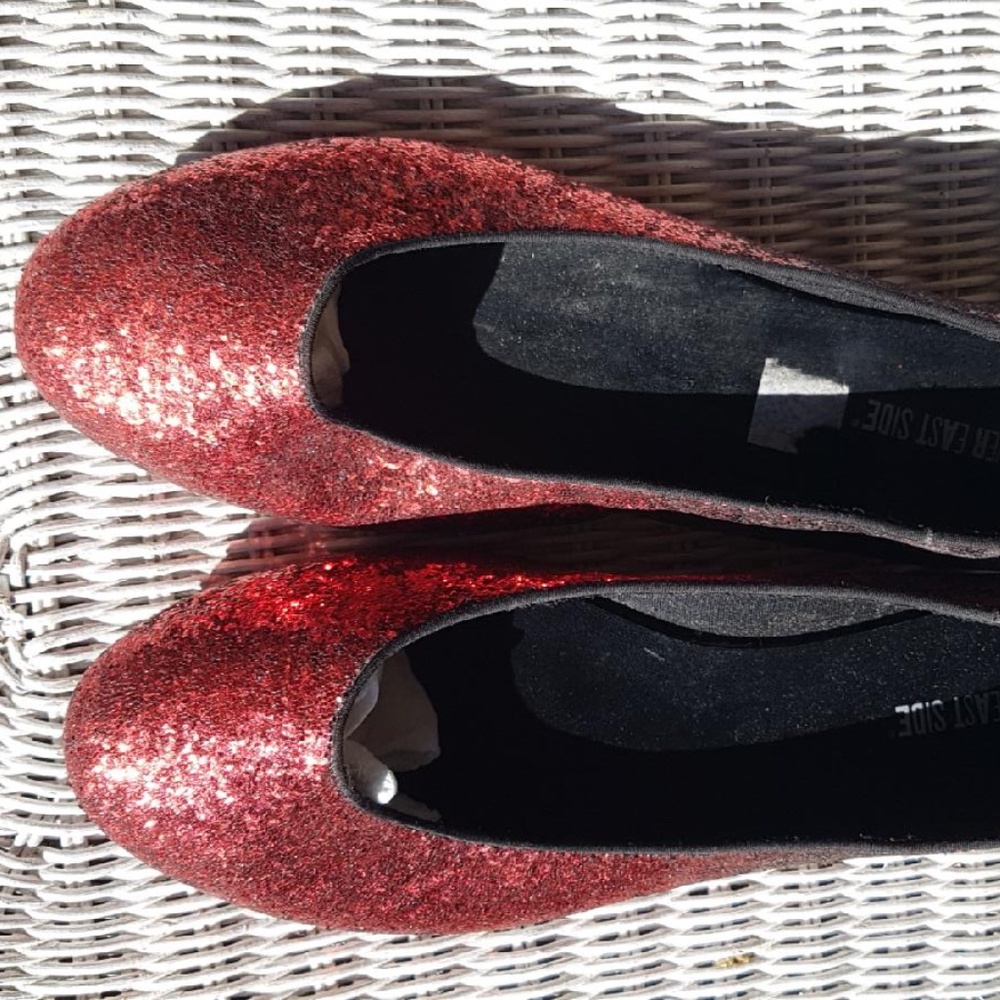 Sparkly Red Flats